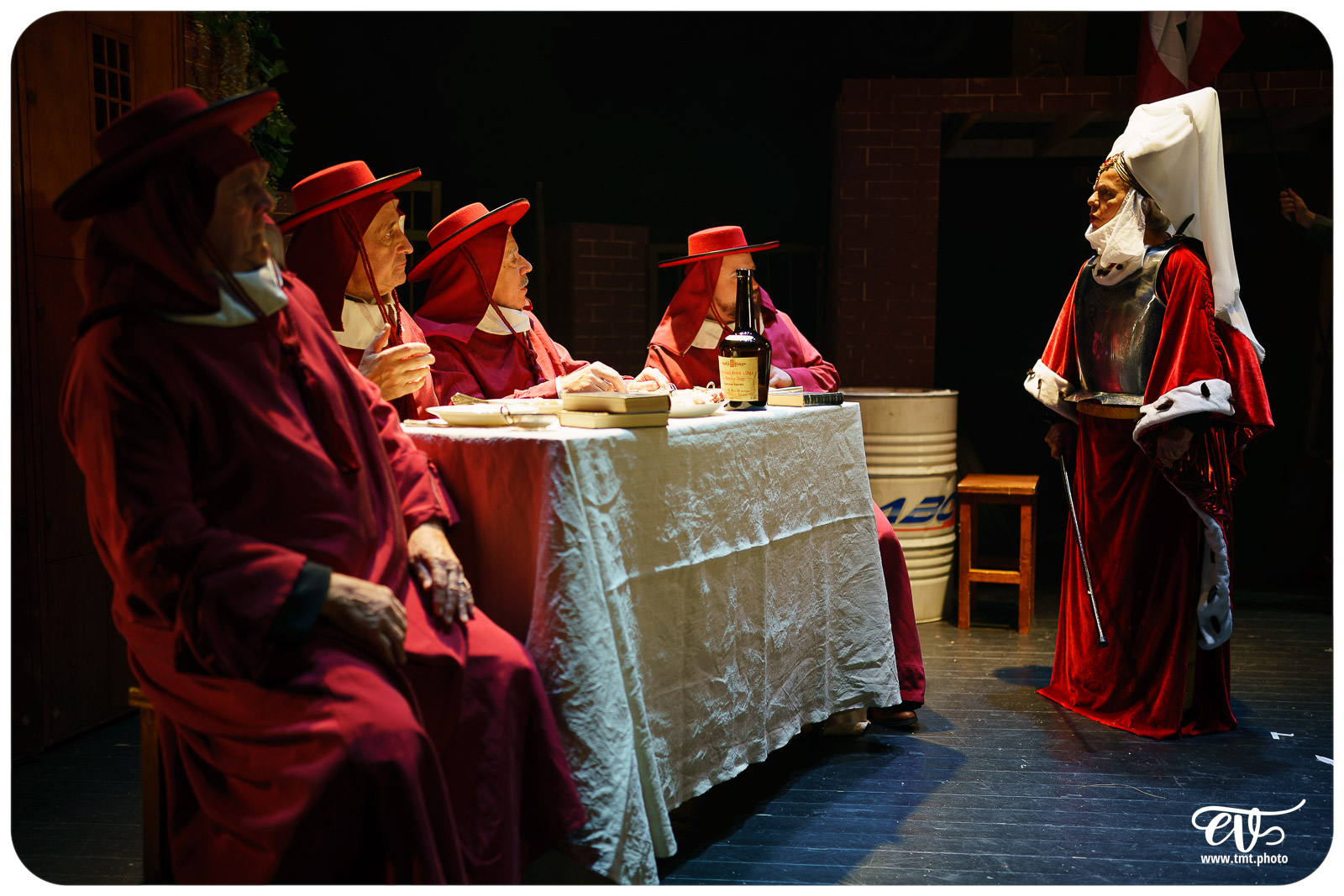 LES VISIONS DE SIMONE MACHARD (CIE LA CLAQUE)